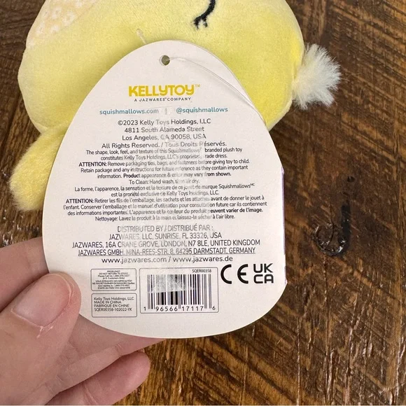Squishmallows Aimee Chick 4” Plush Easter Yellow Kellytoy NWT - Picture 8 of 8